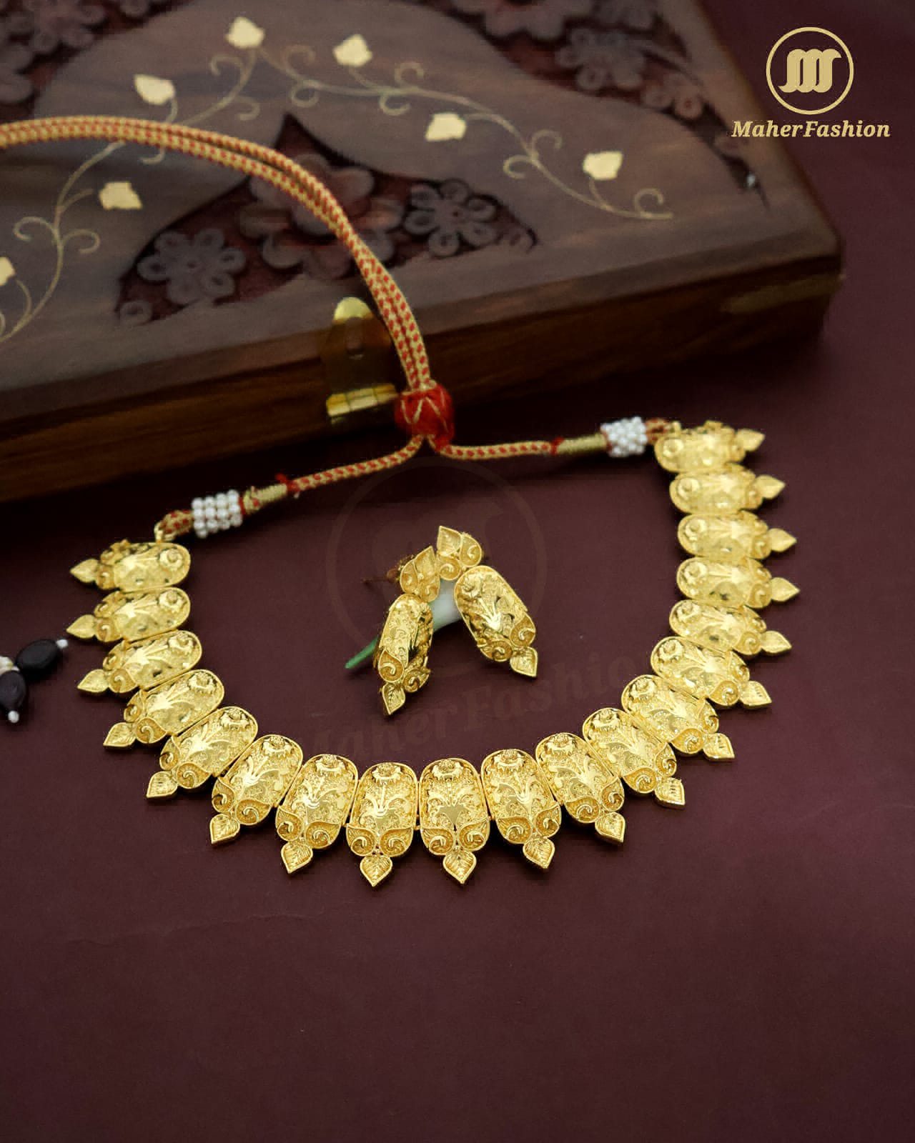 Premium Traditional Golden Necklace